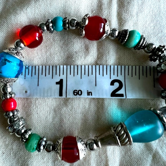 Bracelet 3” strong stretch won’t break - Picture 1 of 7